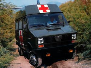 Alfa Romeo 35 AR8 4x4 Ambulanza 1981 года